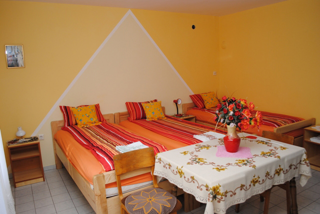 online prodaja Trokrevetna soba 