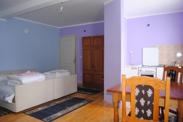 internet prodaja Četvorokrevetni apartman 